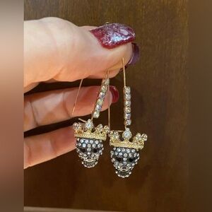 🤑2 For $35🤑 CZ Embedded Skull With Crown Dangle Earrings